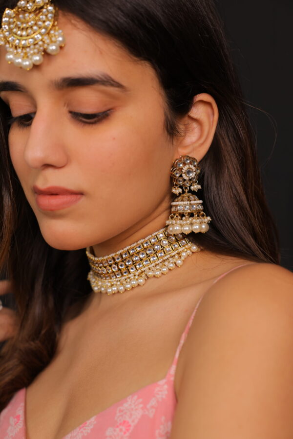 Kundan Pearl Drop Choker Set - Image 2