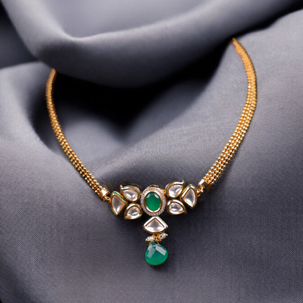 Emerald Glow Statement Necklace Set