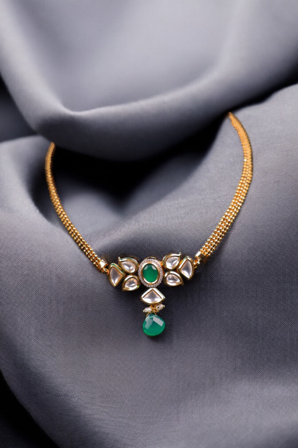 Emerald Glow Statement Necklace Set