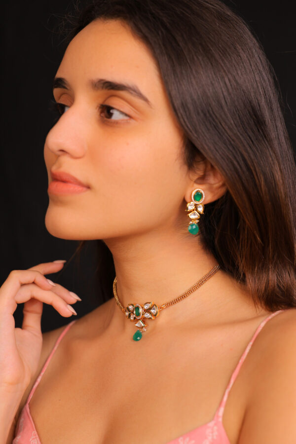 Emerald Glow Statement Necklace Set - Image 2