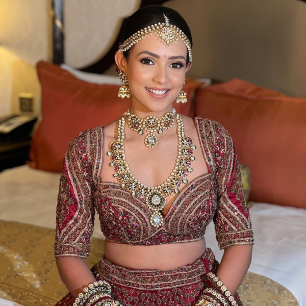 Layered Kundan Polki Bridal Set with Statement Choker - Image 3