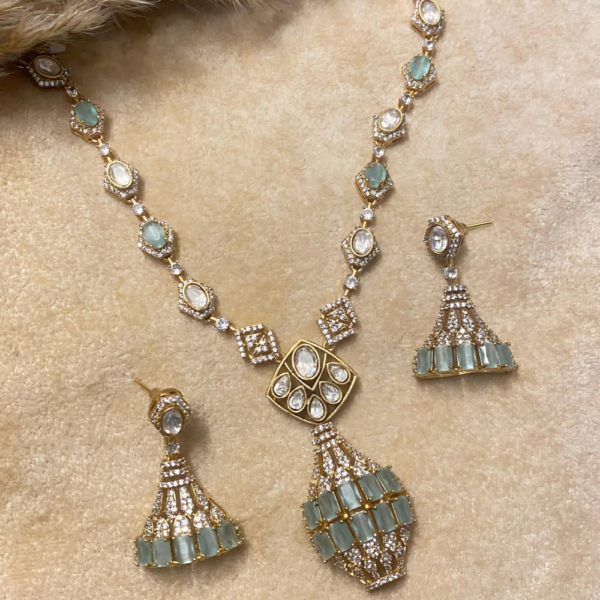 Celestial Green Drop Set