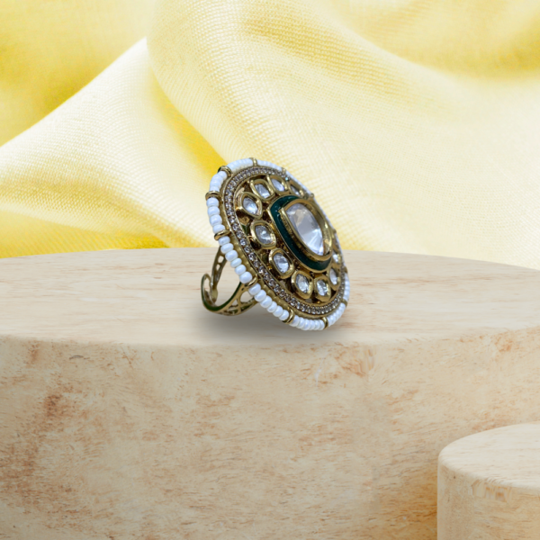Regal Raindrop Kundan Ring - Image 2
