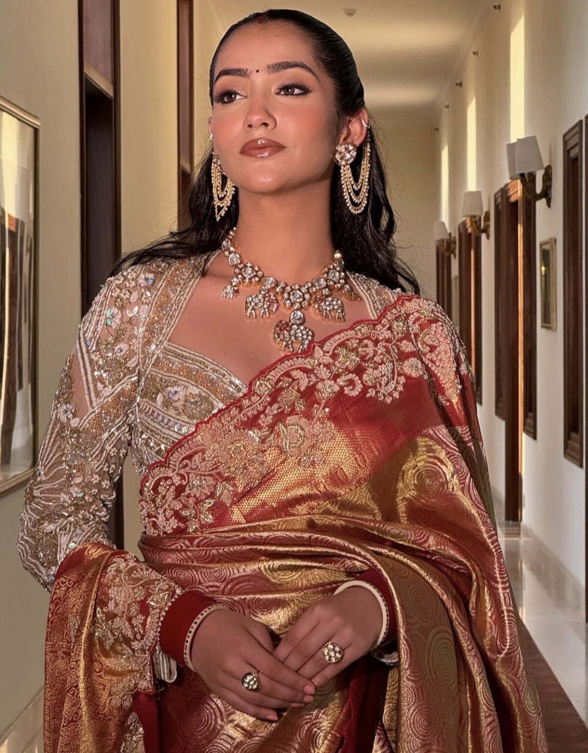 Elegant Kundan Necklace & Earrings Set - Image 2